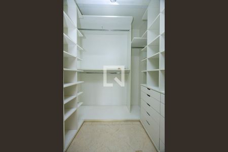 Quarto 1 - Closet de apartamento para alugar com 3 quartos, 80m² em Santo Amaro, São Paulo