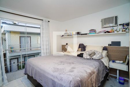 Suite de casa de condomínio para alugar com 3 quartos, 115m² em Engenho do Mato, Niterói