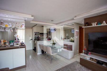 Sala de apartamento à venda com 3 quartos, 72m² em Taboão, Diadema