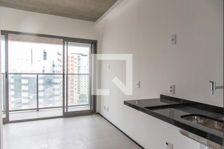 Sala e cozinha de kitnet/studio à venda com 1 quarto, 20m² em Paraíso, São Paulo