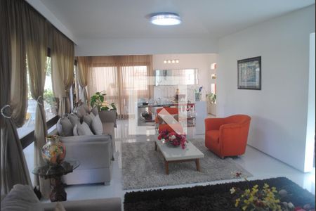 Sala  de casa para alugar com 4 quartos, 400m² em Itapuã, Salvador