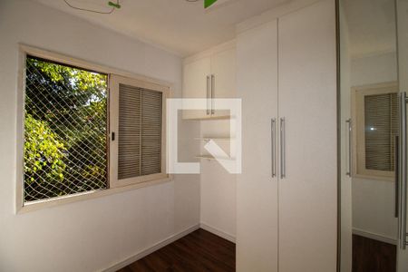 Quarto 1 de apartamento para alugar com 2 quartos, 48m² em Vila Gomes, São Paulo
