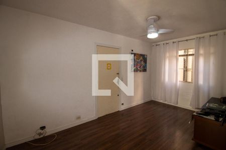 Sala de apartamento para alugar com 2 quartos, 48m² em Vila Gomes, São Paulo