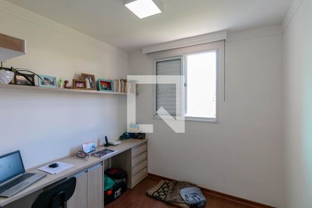 Quarto de apartamento à venda com 3 quartos, 90m² em Buritis, Belo Horizonte