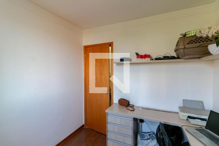 Quarto de apartamento à venda com 3 quartos, 90m² em Buritis, Belo Horizonte