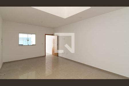 Casa para alugar com 125m², 3 quartos e 2 vagasSala