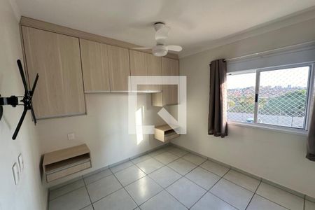 Dormitório 01 de apartamento para alugar com 2 quartos, 54m² em Jardim Zara, Ribeirão Preto