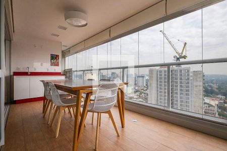 Varanda de apartamento à venda com 2 quartos, 84m² em Pinheiros, São Paulo