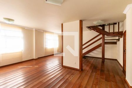 Apartamento à venda com 388m², 4 quartos e 3 vagasSala