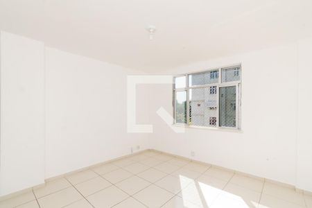 Sala de apartamento para alugar com 3 quartos, 78m² em Olaria, Rio de Janeiro