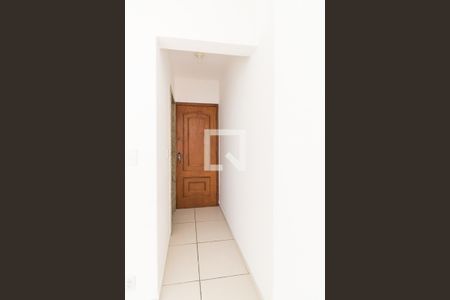 Sala - Hall da entrada de apartamento para alugar com 3 quartos, 78m² em Olaria, Rio de Janeiro