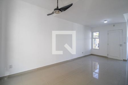 Sala de casa de condomínio para alugar com 3 quartos, 81m² em Jardim Santa Genebra Ii (barão Geraldo), Campinas