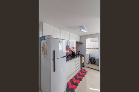 Sala e Cozinha Integrada  de apartamento para alugar com 2 quartos, 48m² em Jardim Helena, São Paulo