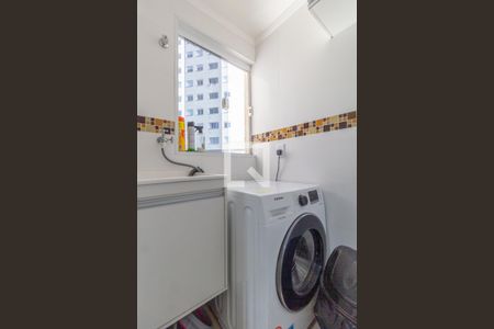 Área de Serviço de apartamento para alugar com 2 quartos, 48m² em Jardim Helena, São Paulo