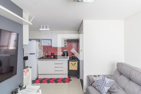 Sala e Cozinha Integrada de apartamento para alugar com 2 quartos, 48m² em Jardim Helena, São Paulo