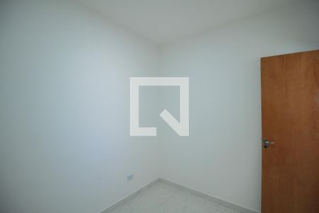 Quarto 2 de apartamento para alugar com 2 quartos, 40m² em Vila Diva (zona Leste), São Paulo