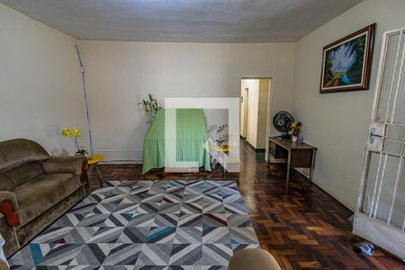 Sala de casa à venda com 3 quartos, 360m² em Alípio de Melo, Belo Horizonte