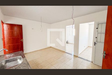 Sala - Sala de Jantar - Cozinha de apartamento para alugar com 2 quartos, 35m² em Cidade São Jorge, Santo André