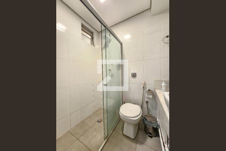 Banheiro da Suíte de apartamento à venda com 3 quartos, 105m² em Funcionários, Belo Horizonte