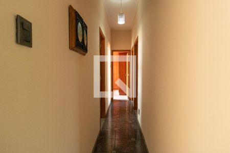 Corredor de apartamento à venda com 3 quartos, 85m² em Benfica, Rio de Janeiro