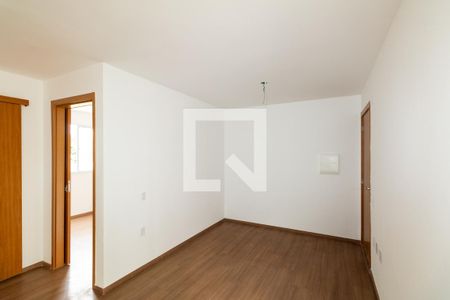 Sala de apartamento para alugar com 2 quartos, 40m² em Inhoaíba, Rio de Janeiro