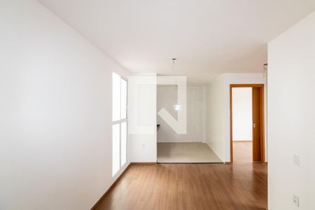 Sala de apartamento para alugar com 2 quartos, 40m² em Inhoaíba, Rio de Janeiro