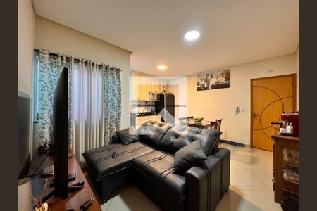 Sala de apartamento à venda com 3 quartos, 68m² em Vila Curuçá, Santo André