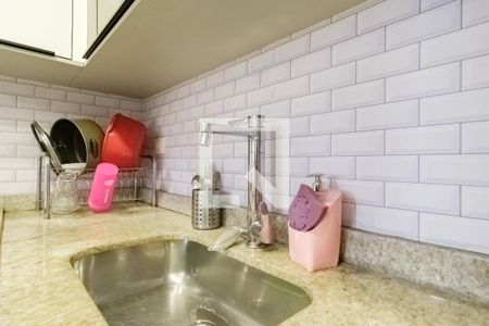 Cozinha de casa de condomínio à venda com 3 quartos, 120m² em Vila Carrão, São Paulo