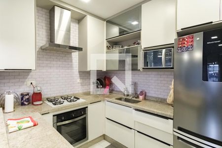 Cozinha de casa de condomínio à venda com 3 quartos, 120m² em Vila Carrão, São Paulo