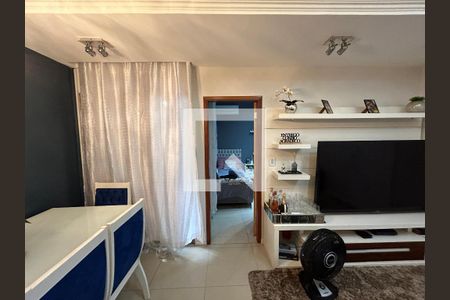 Corredor de apartamento para alugar com 2 quartos, 95m² em Vila da Penha, Rio de Janeiro