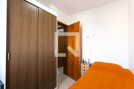 Quarto 1 de apartamento para alugar com 2 quartos, 36m² em Vila Esperança, São Paulo