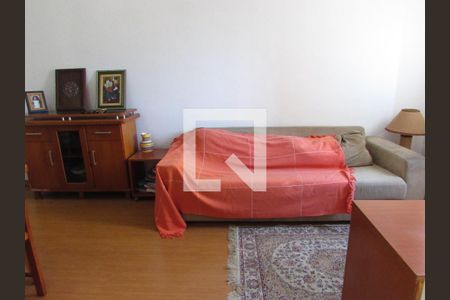 Sala de apartamento para alugar com 2 quartos, 52m² em Parque Pinheiros, Taboão da Serra