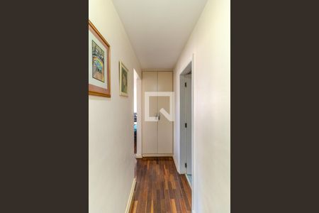 Corredor de apartamento à venda com 3 quartos, 127m² em Santa Cecília, São Paulo