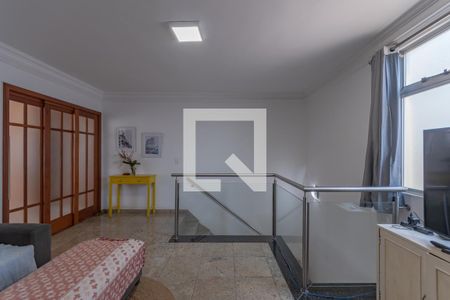 Sala de TV de apartamento à venda com 4 quartos, 220m² em Itapoã, Belo Horizonte