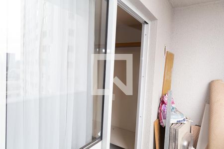 Sacada de kitnet/studio para alugar com 1 quarto, 27m² em Vila das Bandeiras, Guarulhos