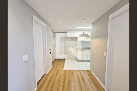 Sala  de apartamento para alugar com 2 quartos, 36m² em Vila das Bandeiras, Guarulhos