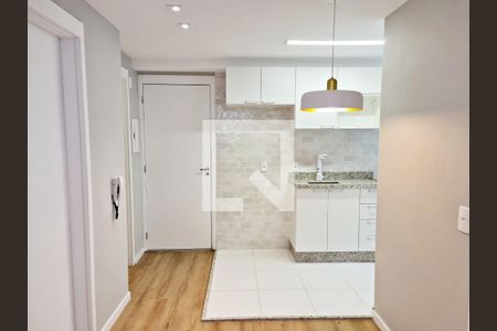 Sala  de apartamento para alugar com 2 quartos, 36m² em Vila das Bandeiras, Guarulhos