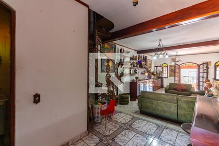 Sala  de casa à venda com 4 quartos, 237m² em Santo Antônio, Osasco