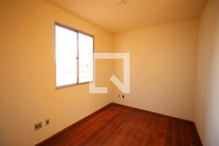 Sala de estar de apartamento para alugar com 3 quartos, 100m² em Sagrada Família, Belo Horizonte