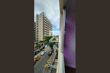 Detalhe Sala de apartamento para alugar com 1 quarto, 69m² em Aparecida, Santos