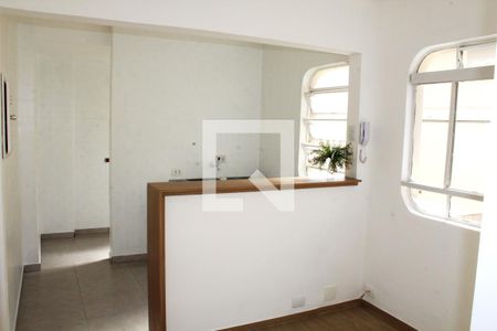 Sala / Cozinha de apartamento para alugar com 1 quarto, 30m² em Alto da Lapa, São Paulo