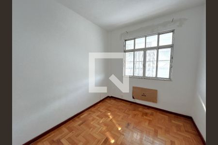 Quarto 2 de apartamento para alugar com 2 quartos, 70m² em Vista Alegre, Rio de Janeiro