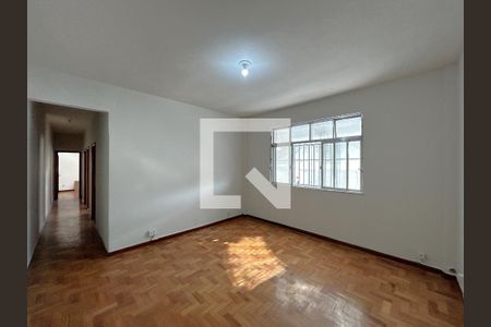 Sala de apartamento para alugar com 3 quartos, 70m² em Vista Alegre, Rio de Janeiro