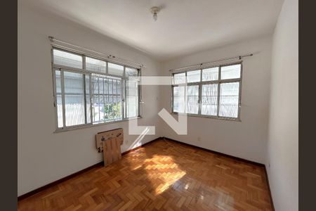 Quarto 1 de apartamento para alugar com 2 quartos, 70m² em Vista Alegre, Rio de Janeiro