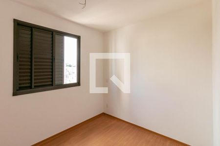 Quarto de apartamento à venda com 3 quartos, 86m² em Sagrada Família, Belo Horizonte