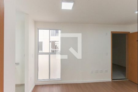 Sala de apartamento para alugar com 2 quartos, 43m² em Jardim Esmeraldina, Campinas