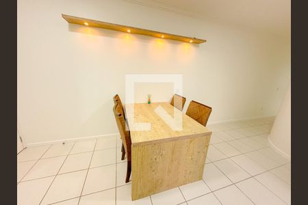 Sala de Jantar de apartamento para alugar com 2 quartos, 75m² em Canasvieiras, Florianópolis