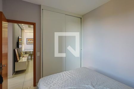 Suíte de apartamento à venda com 2 quartos, 53m² em Fernão Dias, Belo Horizonte