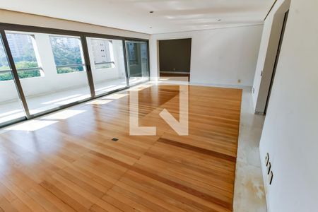 Sala 1 de apartamento para alugar com 4 quartos, 277m² em Vila Suzana, São Paulo