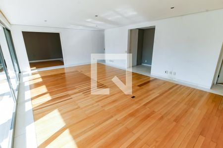 Sala 1 de apartamento para alugar com 4 quartos, 277m² em Vila Suzana, São Paulo